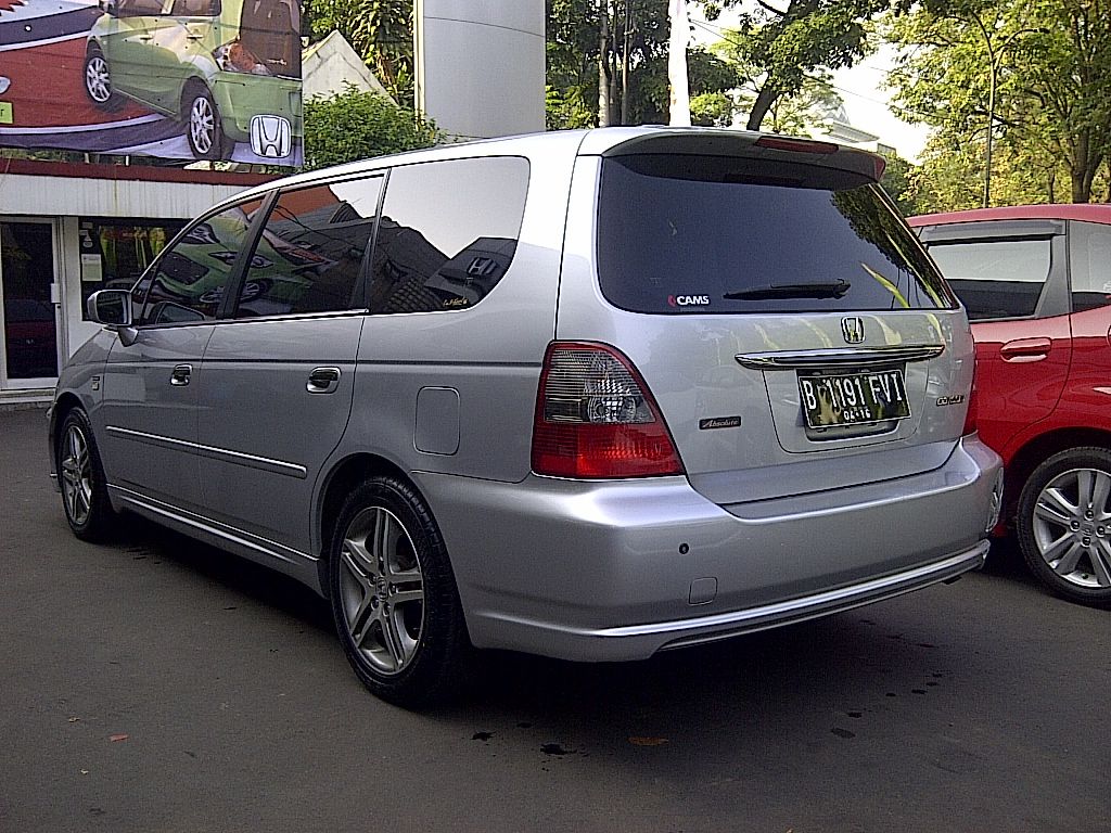 WTS HONDA ODYSSEY ABSOLUTE 2003 SILVER WTS HONDA ODYSSEY ABSOLUTE 2003 SILVER