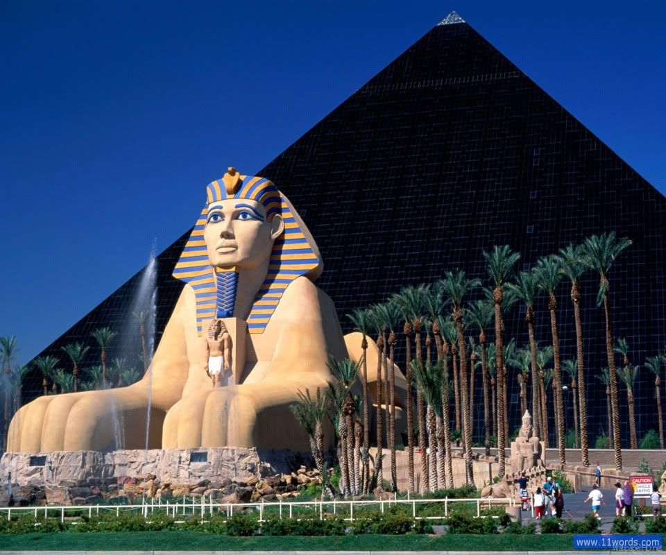 LuxorHotelandCasino_LasVegas_Nevada.jpg