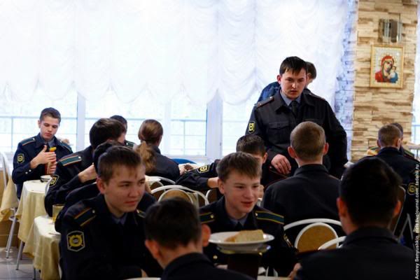 [Image: policeschool1234-15_600x400.jpg]