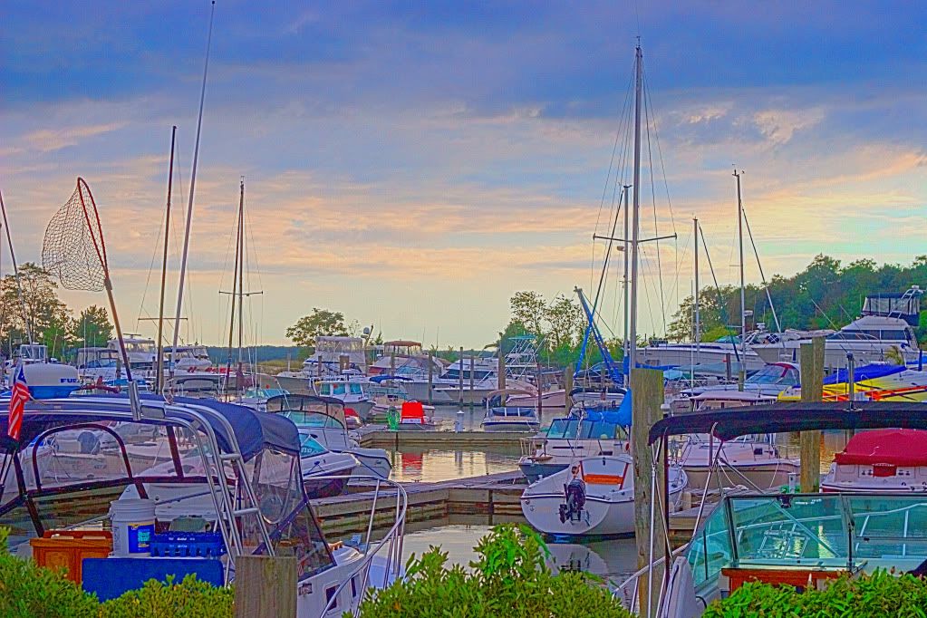 IMAGE: http://i926.photobucket.com/albums/ad110/sevmeera/MARINA.jpg